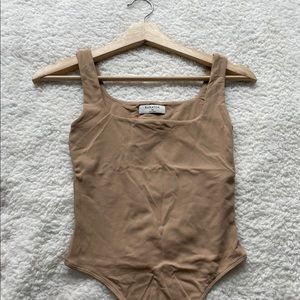Brand new Tan color Aritzia Babaton Contour Bodysuit thong style in size XS
